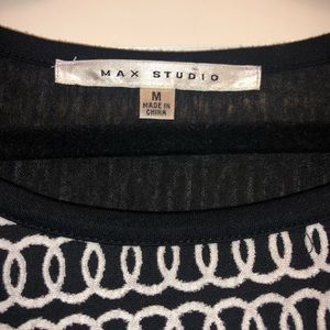 Three quarter sleeve swing dress